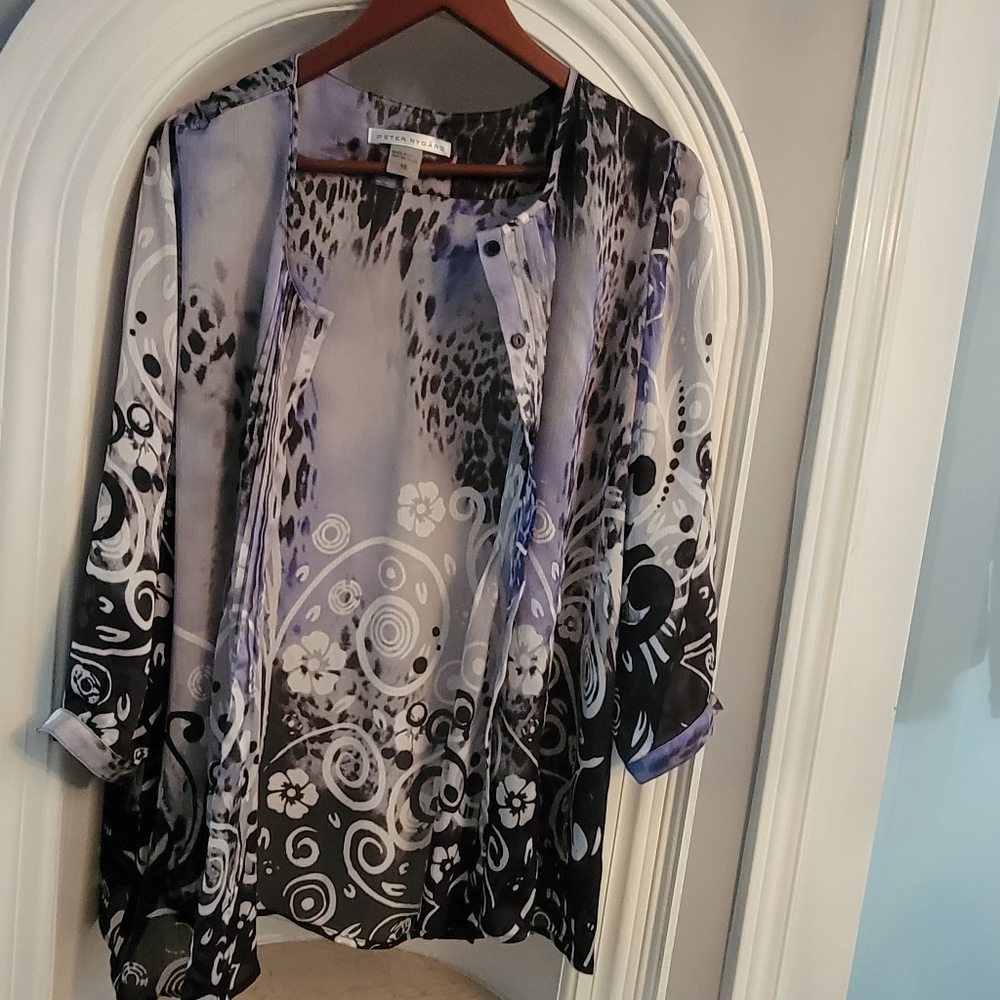 Ladies Peter Nygard blouse